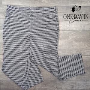 Rafaella Stretch Capri Pants Size 10